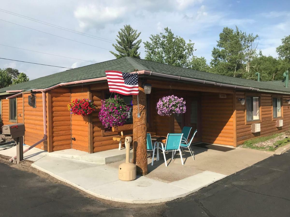 Northwoods Inn & Suites Minocqua Exterior photo